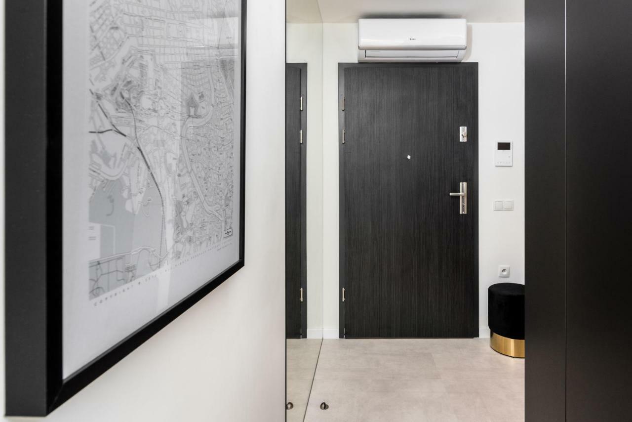 White Room Pilsudskiego 1 Krakow Ngoại thất bức ảnh